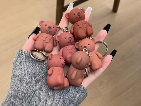 teddy bear keychain style lip gloss\pack of(2)